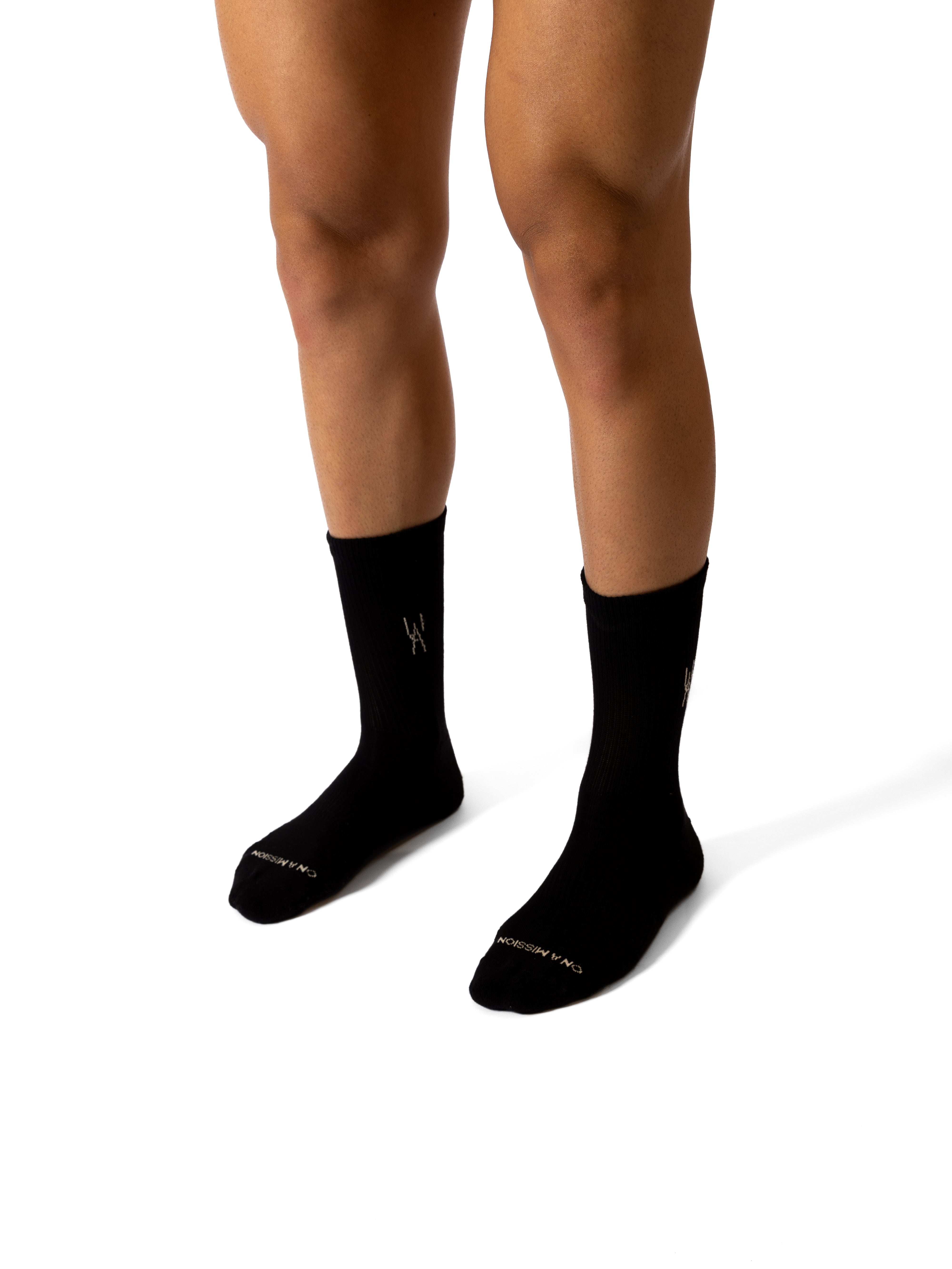 YOU ARE Socks Blk